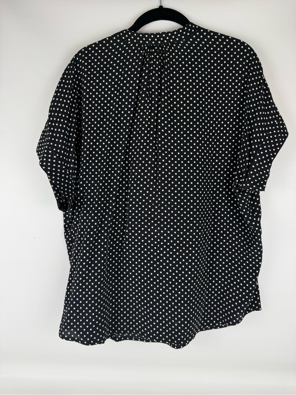 J.Crew Black Polka Dot Short Sleeve Popover Blouse Top Medium - Picture 5 of 6